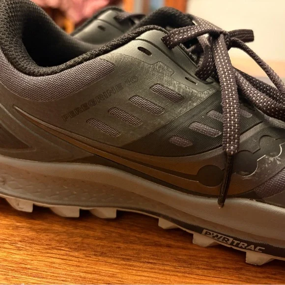 Women’s Saucony Peregrine 10 GTX Trail Running Shoes black grey runners - Picture 2 of 8